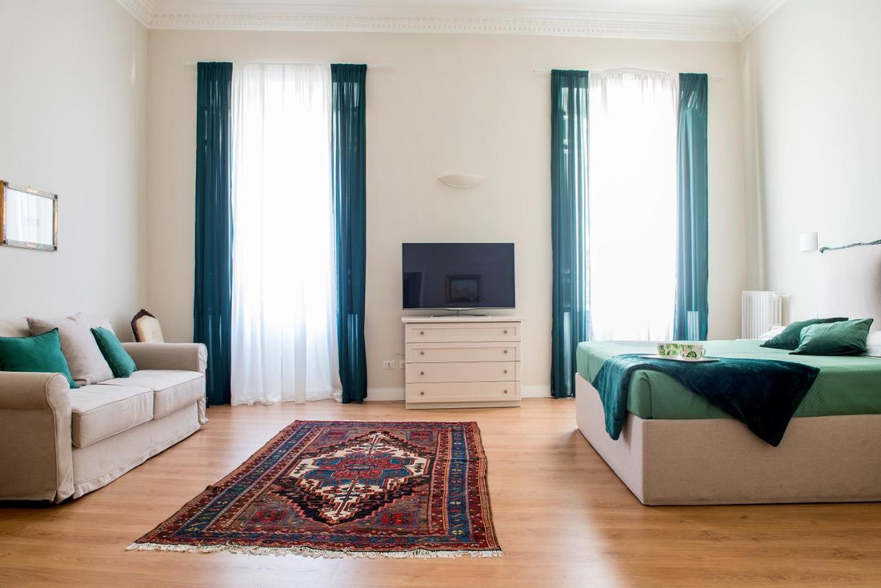 Sweet Dream Cavour Apartment โรม ภายนอก รูปภาพ